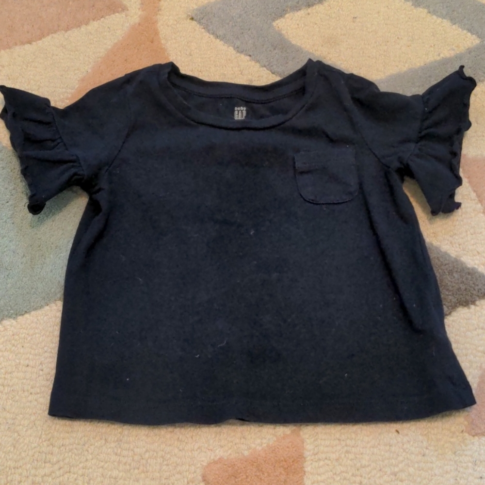 Gap Ruffle Sleeve Top - Picture 2 of 4